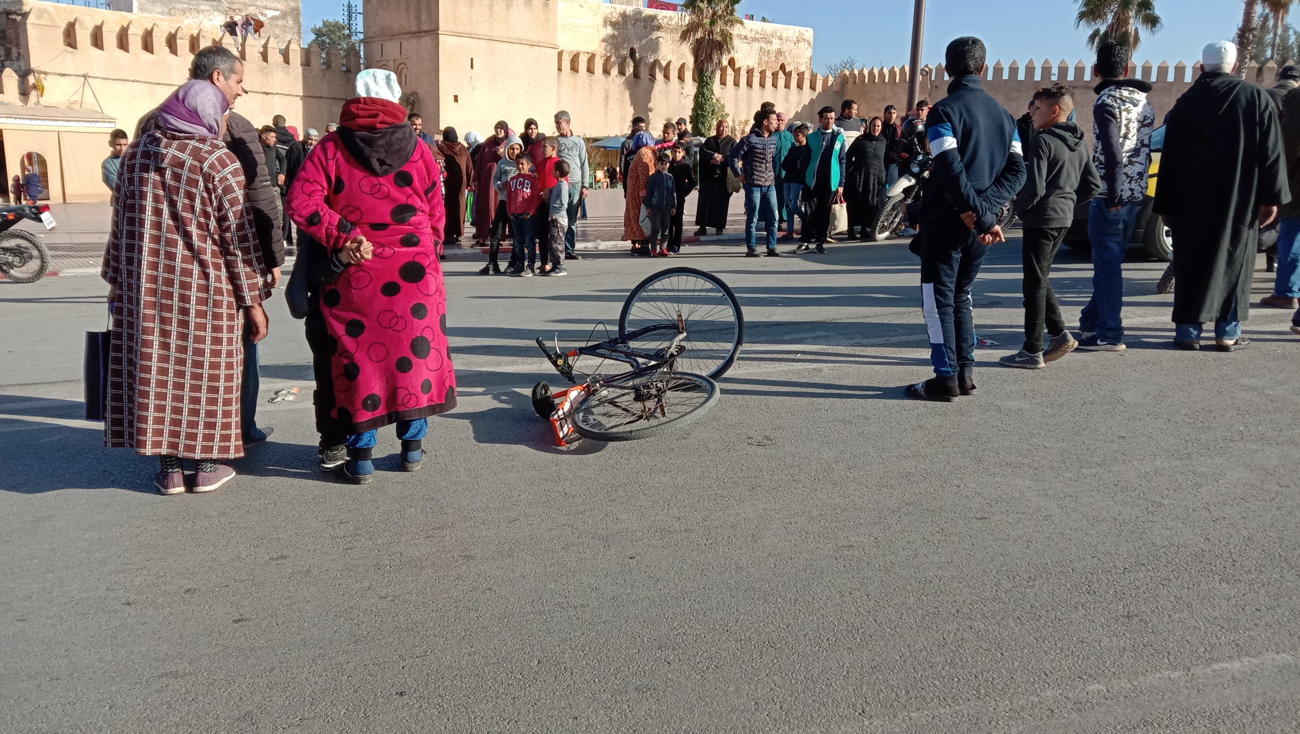 صفرو … حادثة سير خطيرة بساحة باب المقام