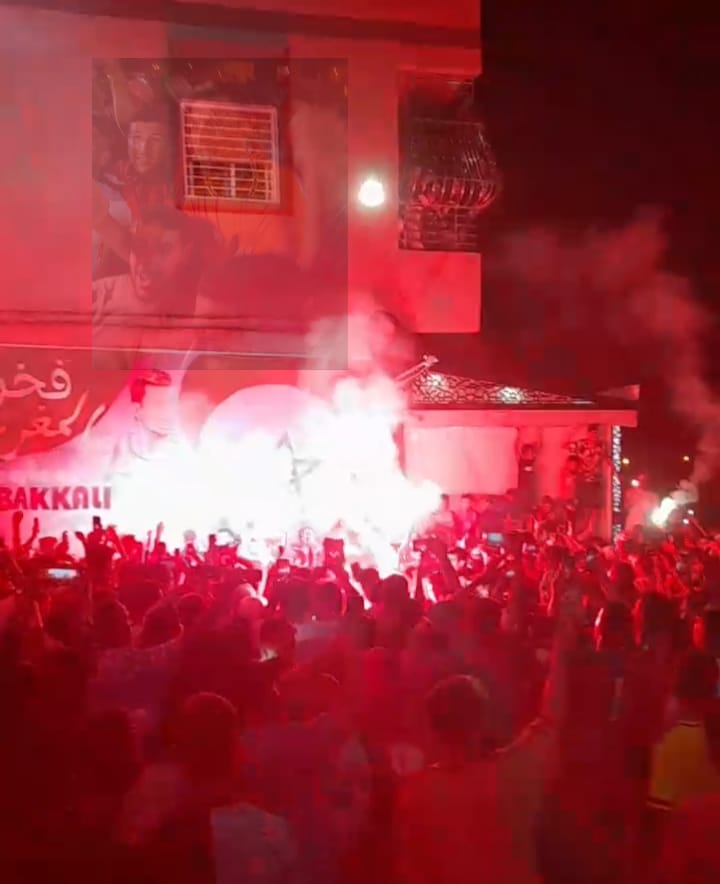 الجماهير الفاسية تحتفي بالبطل سفيان البقالي