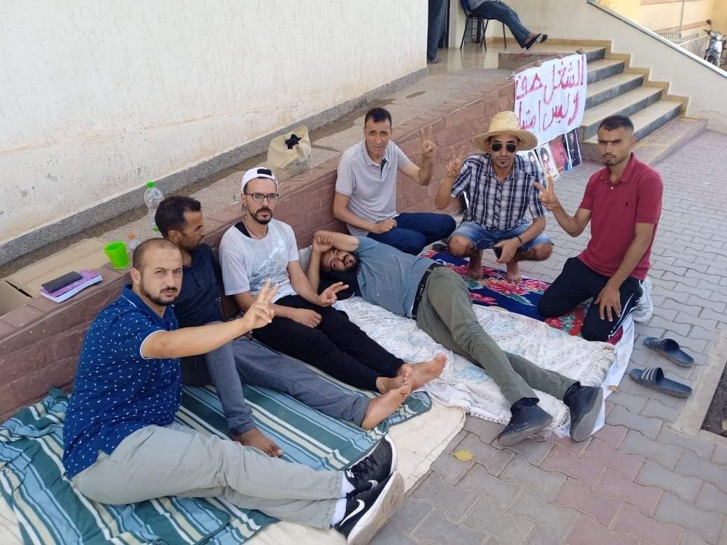 معطلو تاهلة يواصلون إضرابهم المفتوح عن الطعام وسط مطالب بالتدخل لإنقاذ حياتهم