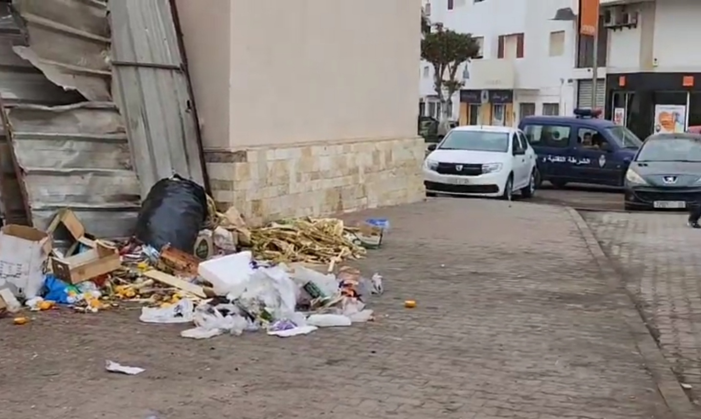العثور على جثة متشرد عارية  قرب سوق الأحد بأكادير