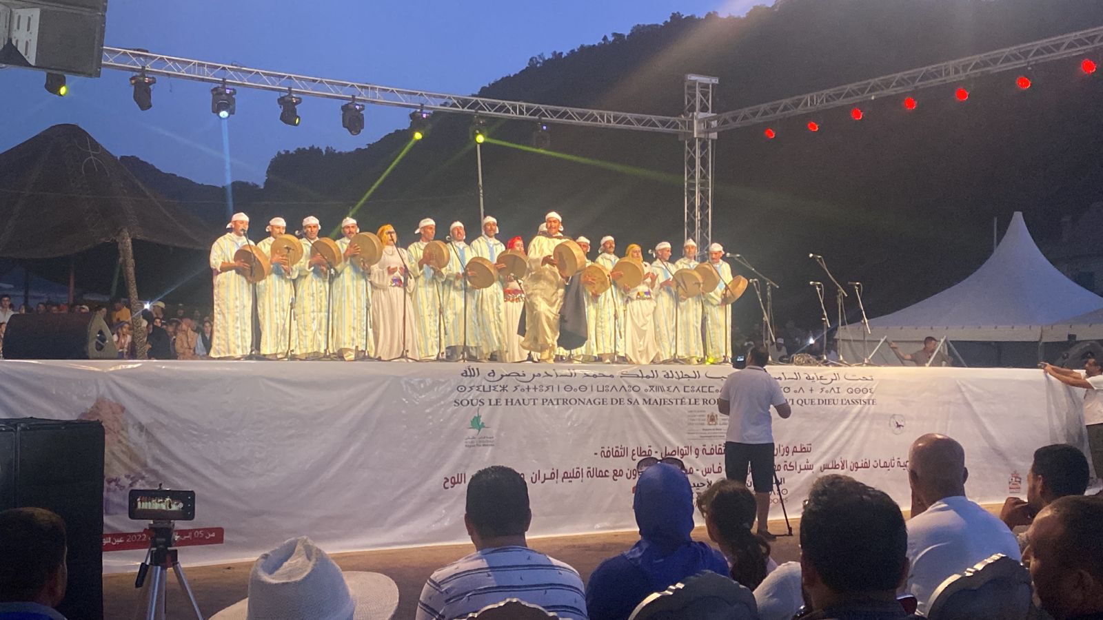 في يومه الثاني..المهرجان الوطني لأحيدوس يستقطب جمهورا غفيرا