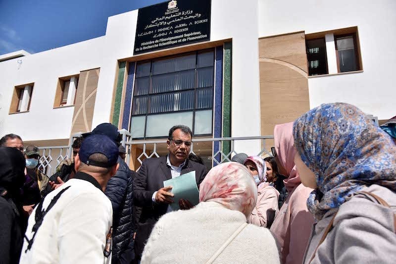 وزارة التعليم العالي تحسم في مزاعم إبرام اتفاقية إدماج الطلبة بجامعات المغرب بمقابل مادي