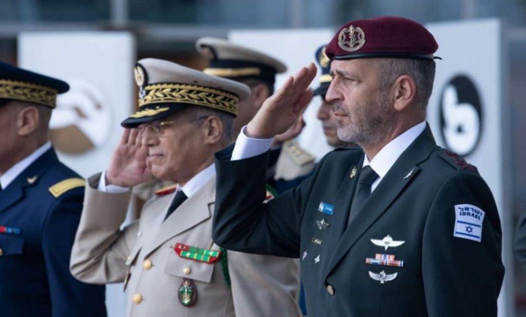 استقبال رسمي للمفتش العام للقوات المسلحة الملكية الفاروق بلخير بإسرائيل