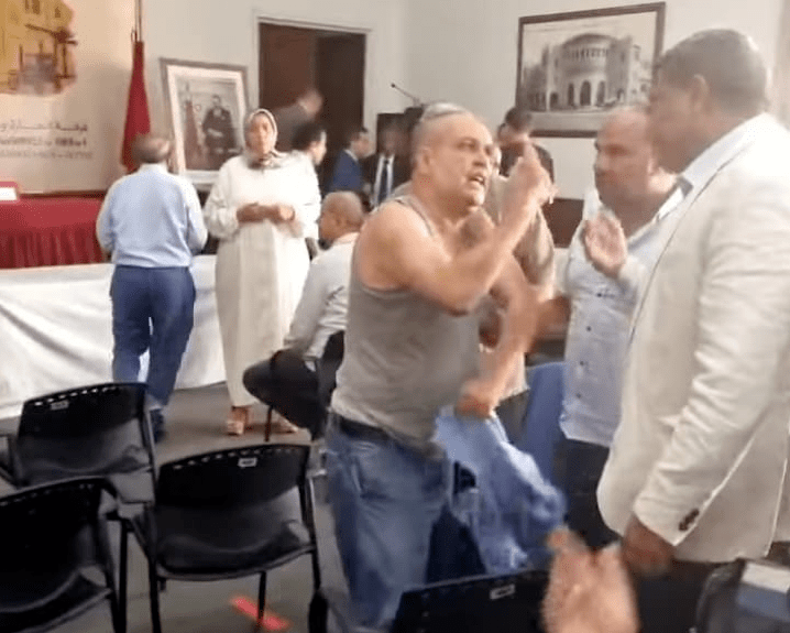كلام نابي وتشابك بالأيدي في انتخابات أكبر غرفة تجارة بالمغرب