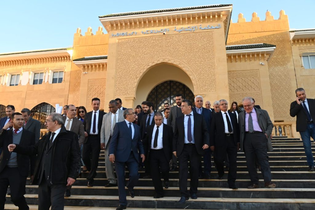 نقابة موظفي العدل بفاس تعتبر تصف نقل الموظفين لقصر العدالة الجديد بالتعسفي