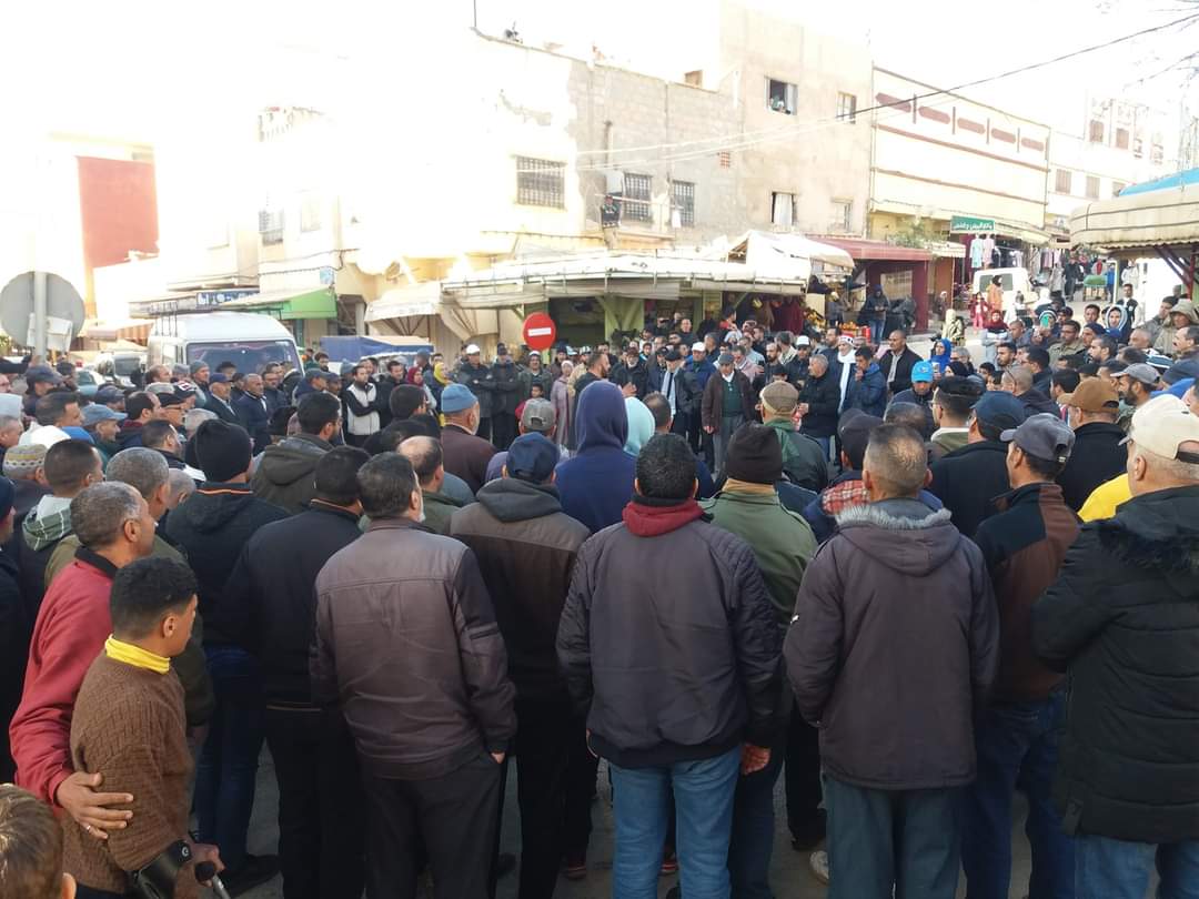 وقفة احتجاجية مناهضة لغلاء الأسعار بتاهلة