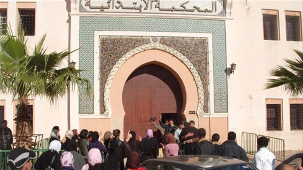 الحبس والغرامة لطبيب جماعة صفرو المتهم بالارتشاء