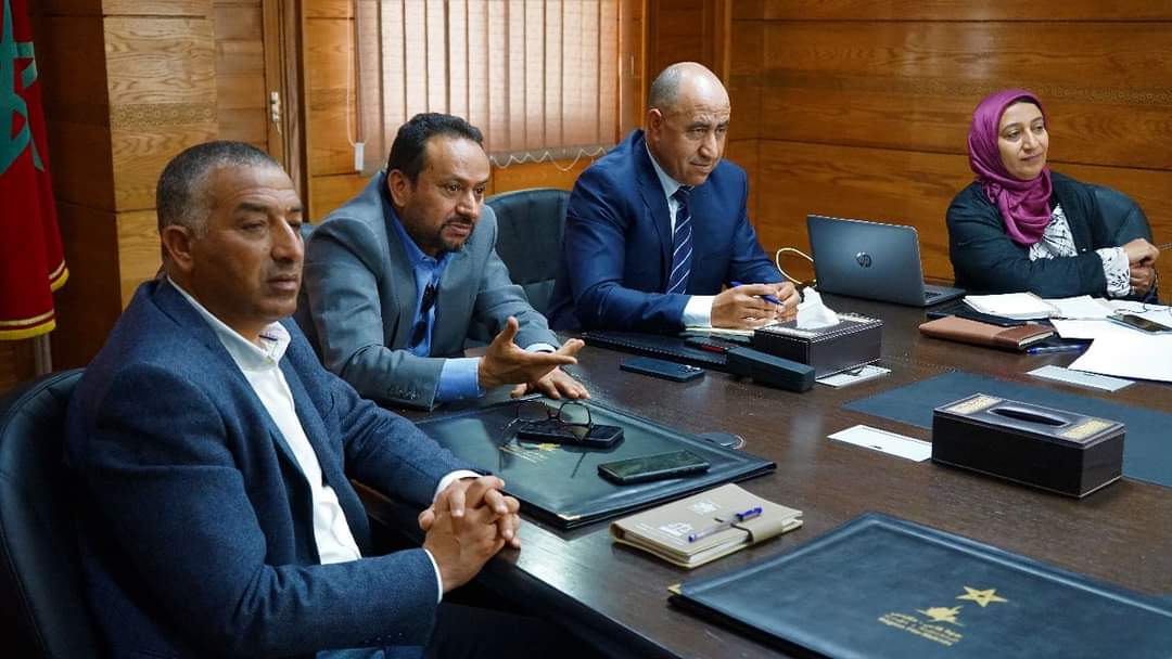 مجلس جهة فاس مكناس يناقش وضعية شبكة الربط بالماء والكهرباء بالجهة