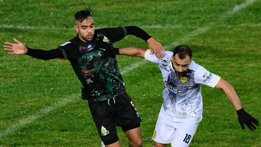 الماص يستقبل الجيش الملكي برهان مصالحة جماهيره العريضة وفرملة قطار الجيش نحو اللقب