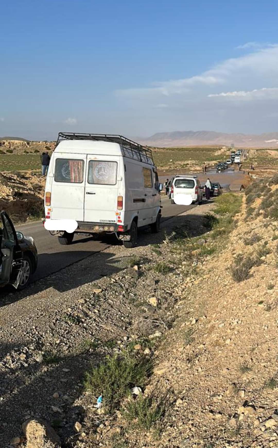 السيول تتسبب في قطع الطريق الرابط بين جماعة سرغينة وبولمان