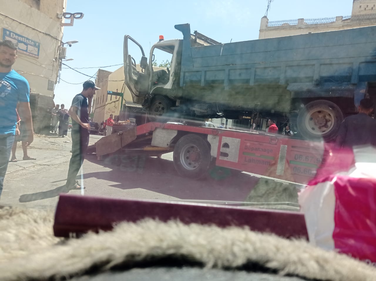 مرة..أخرى شاحنة تابعة “لأوزون” تتسبب في حادث سير خطيرة