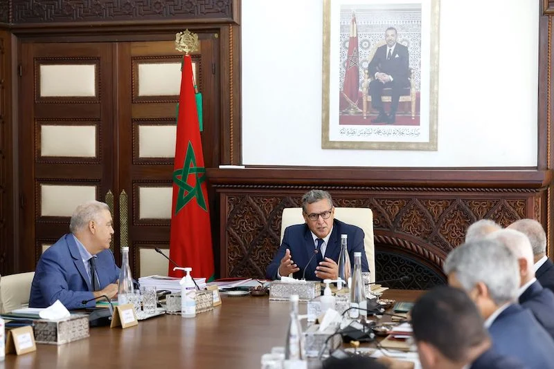 أخنوش يدعو للإسراع في عملية إعادة الإعمار  والنجاعة في تنفيذها