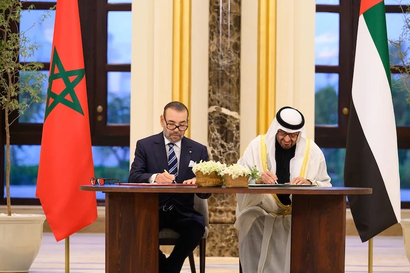 التوقيع على إعلان نحو شراكة مبتكرة ومتجددة وراسخة بين المملكة المغربية ودولة الإمارات العربية المتحدة