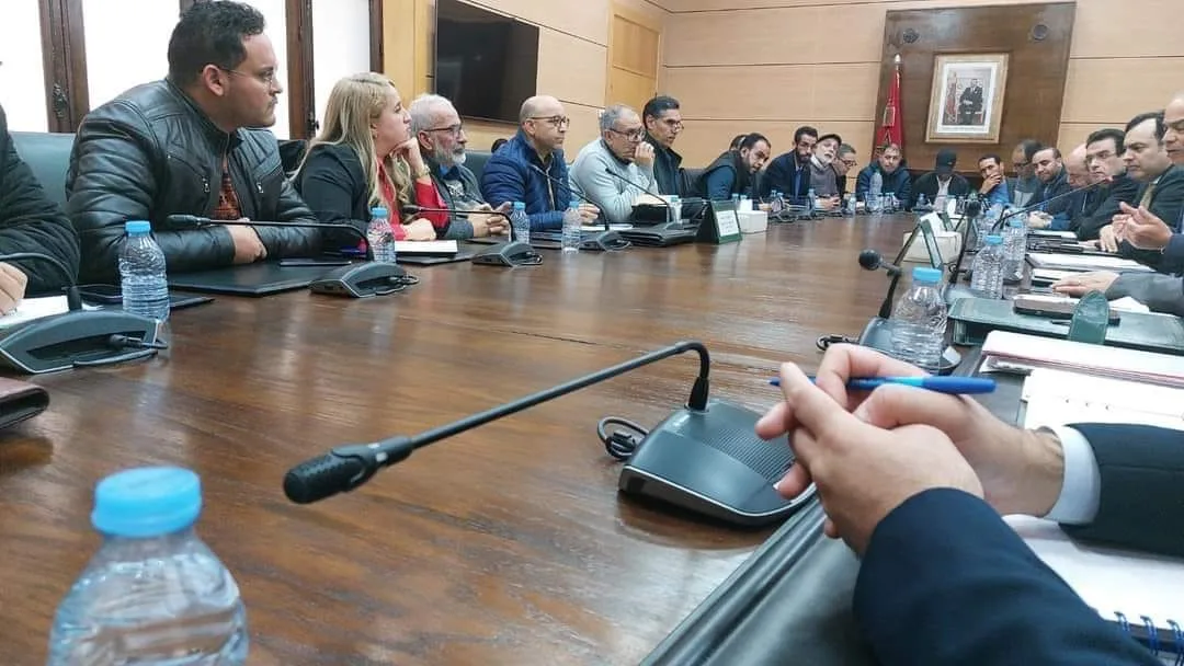 اللجنة الوزارية تجالس التنسيقيات لأول مرة ومصدر يكشف لخبايا نيوز  أهم نقاط الحوار
