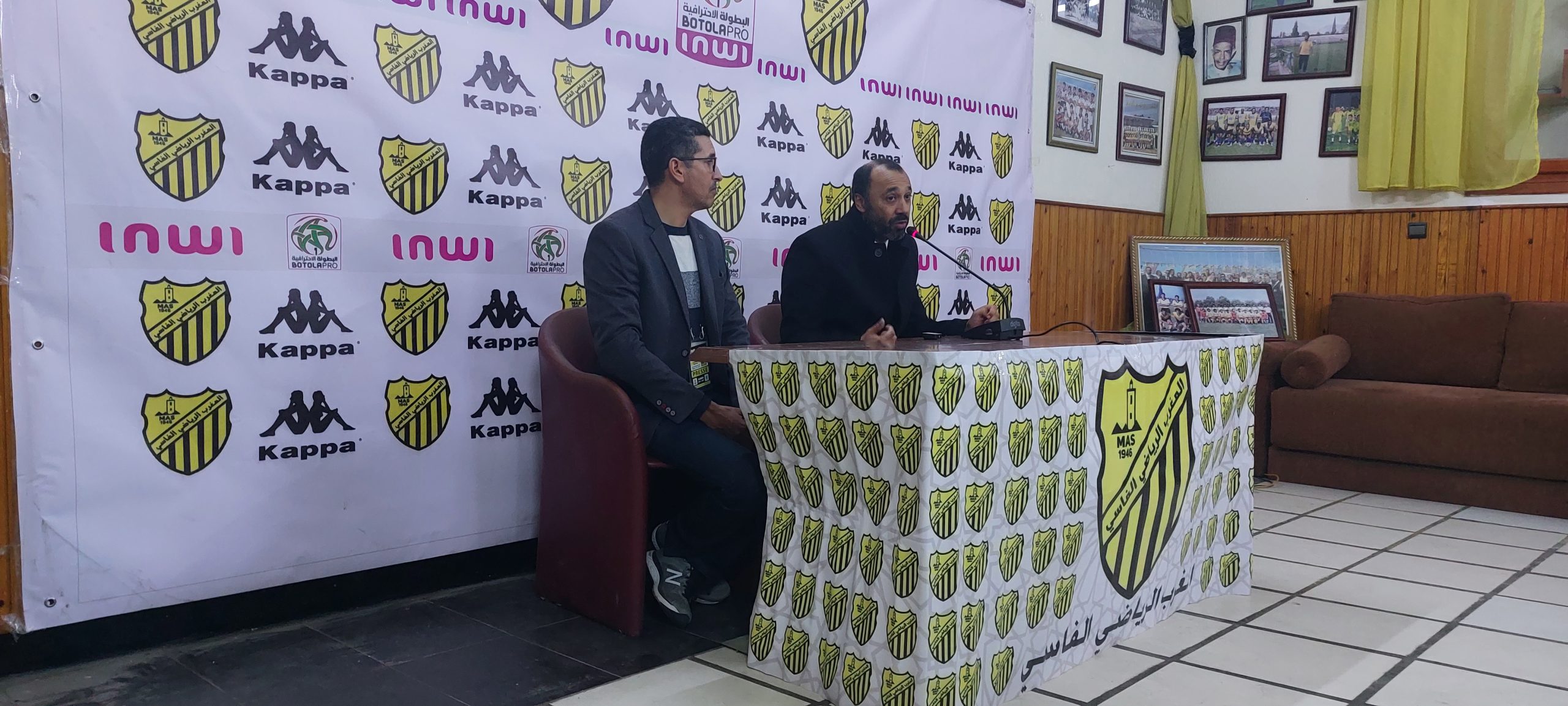 المغرب الفاسي يصالح جماهيره بفوز على المحمدية والسكتيوي يشتكي المشوشين