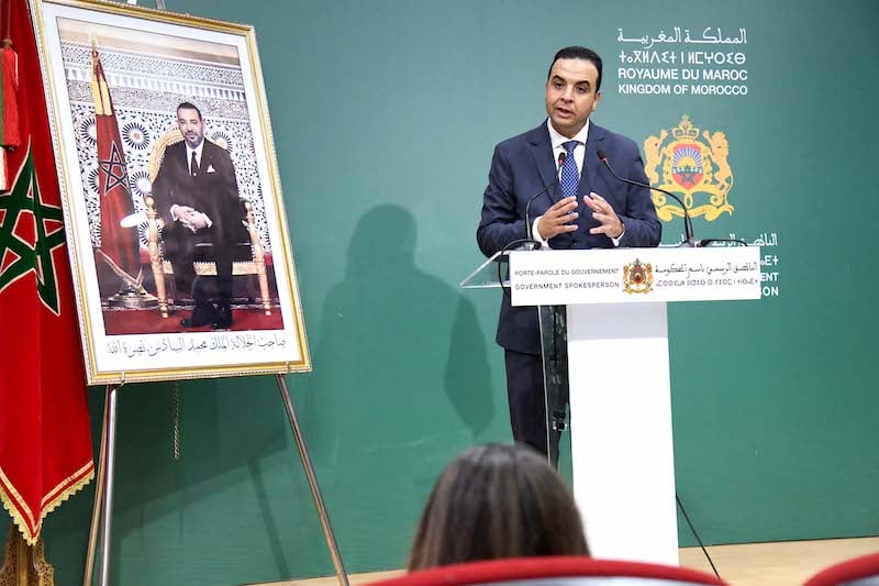 الحكومة تعلن عن طي ملف التعاقد وتمنح صفة موظف عمومي لكافة الأساتذة