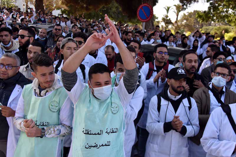 الممرضون يردون على عرض الحكومة بشل المستشفيات