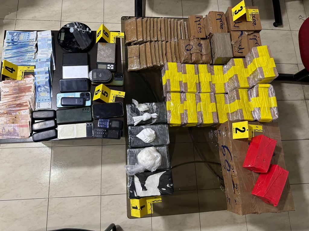الأمن يطيح بشبكة لترويج الكوكايين والحشيش بطنجة