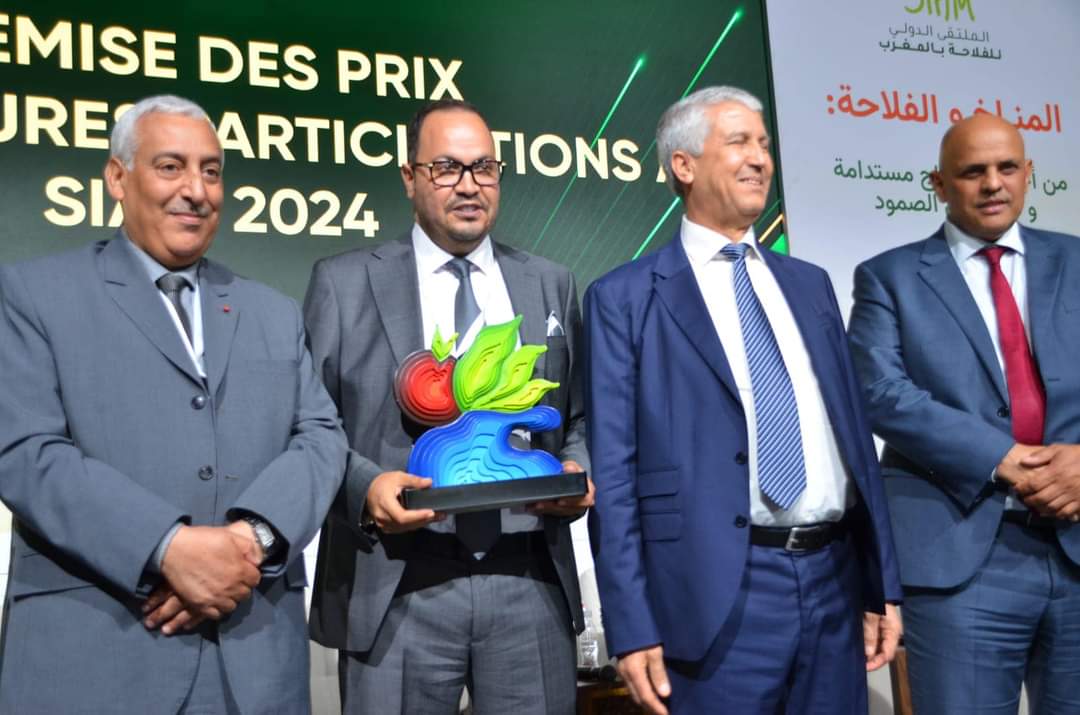 شركة رئيس غرفة الفلاحة بجهة فاس مكناس مصطفى الميسوري تتوج بجائزة بمعرض الفلاحة بمكناس