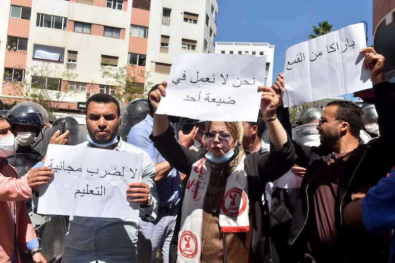 حكومة أخنوش تشرع في  صرف زيادات في أجور الأساتذة الشهر الجاري