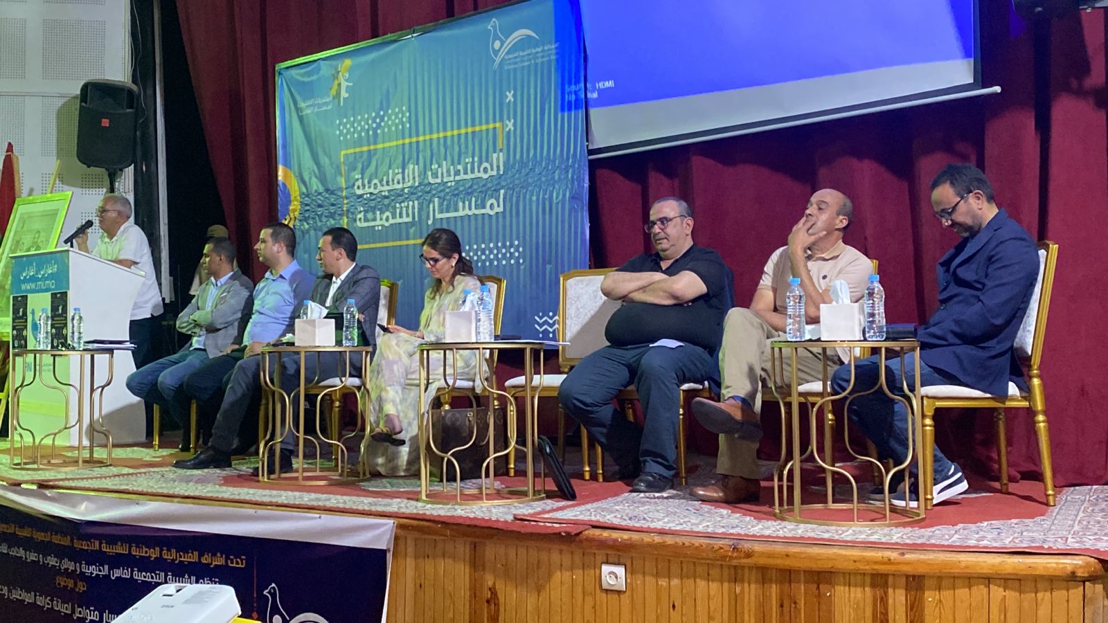 قالت إن الإنجازات لمسها المواطن في الواقع..قيادات تجمعية بجهة فاس مكناس تقدم الحصيلة المرحلية للحكومة