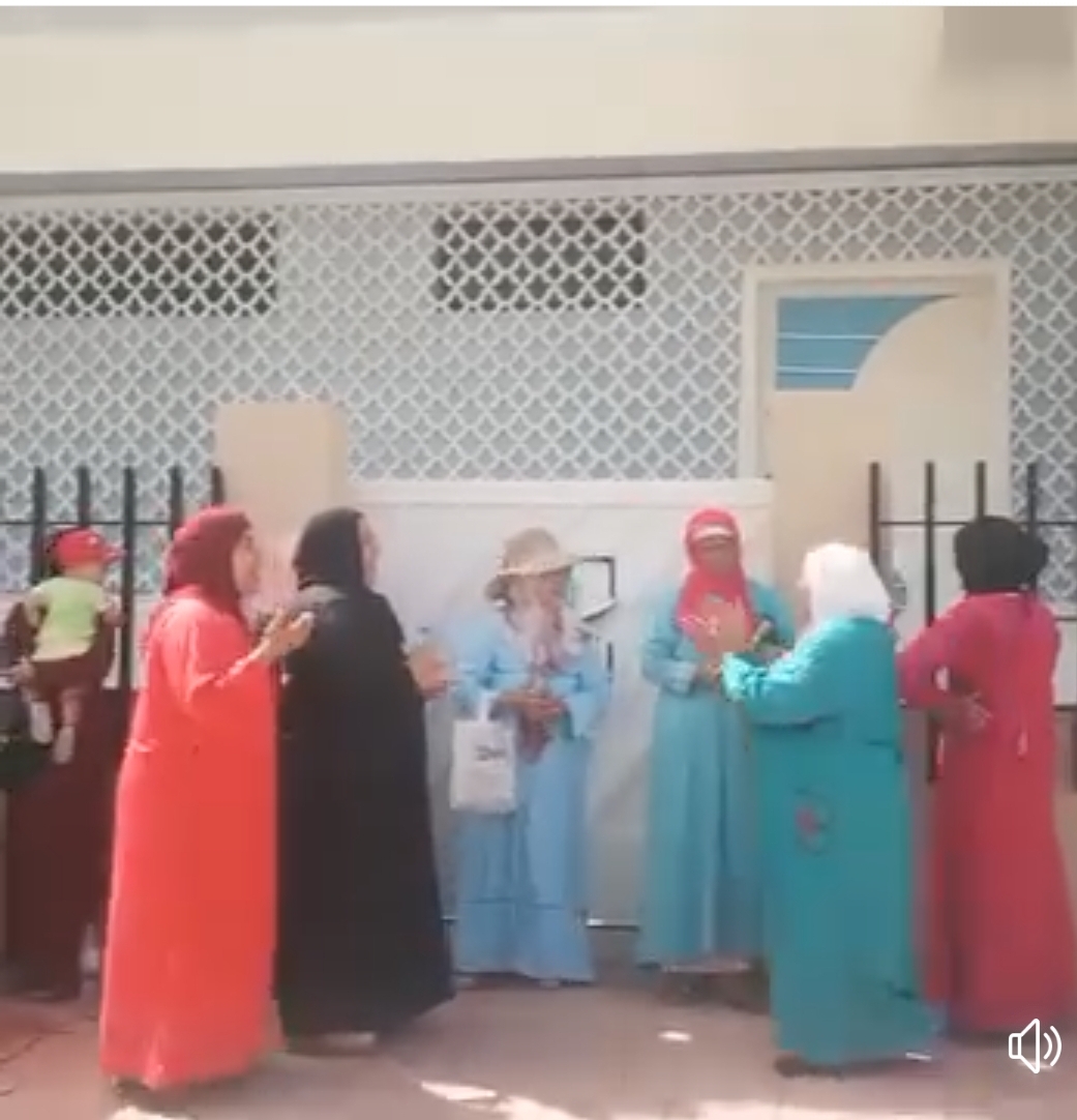 مواطنات يحتجن على سوء الخدمات الطبية بمستوصف بإقليم تاونات