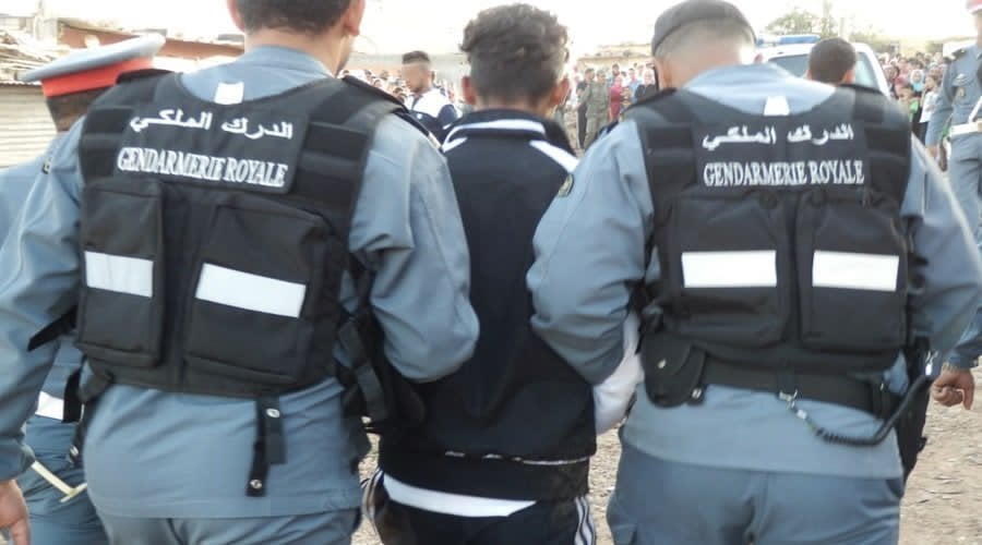 درك شفشاون يوقف تاجر مخدرات دولي كان موضوع 119 مذكرة بحث
