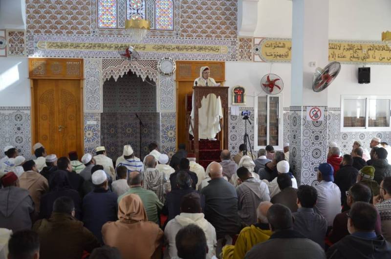 المجلس العلمي الأعلى يؤكد أن الخطبة الموحدة اختيارية وليست إلزامية