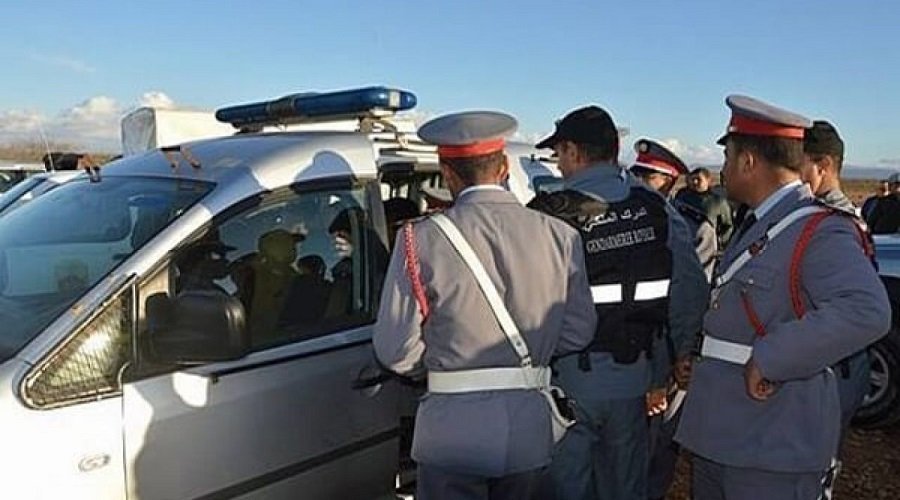 الدرك يبحث عن شخص نصب على تجار تاونات