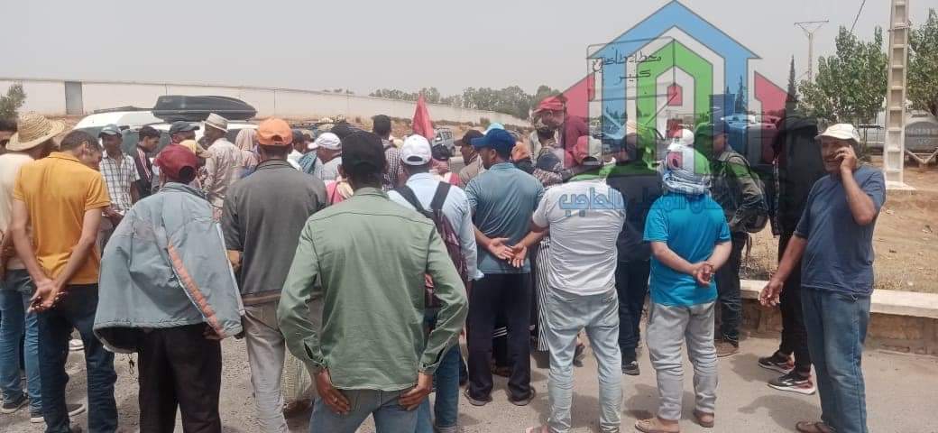 ساكنة دواوير  بميدلت تخرج في مسيرة على الأقدام في اتجاه الرباط للمطالبة بماء  الشرب