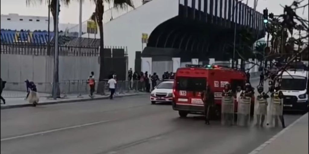 الشغب الرياضي يوقف  110 شخص  ويتسبب في إصابة 3 موظفي شرطة بالبيضاء