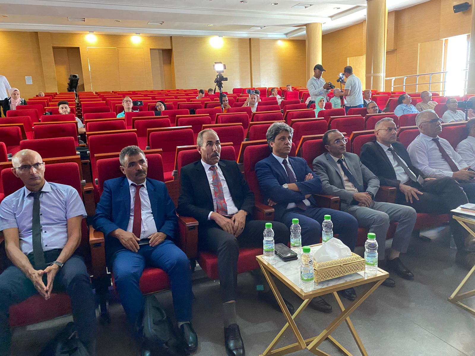 مدير أكاديمية فاس مكناس يؤكد على اختيارية الانخراط في جمعيات الآباء