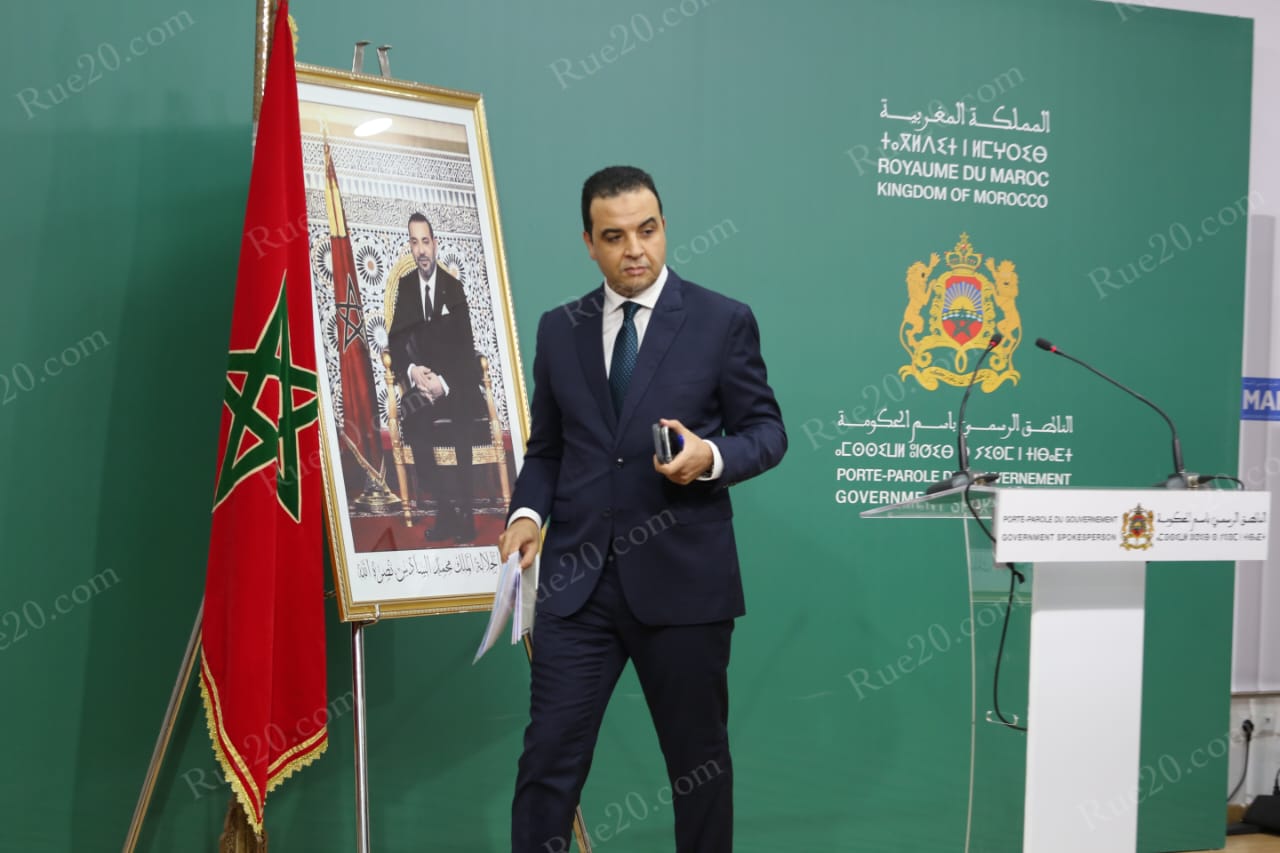 الحكومة تأسف لما حدث في الفنيدق من تجمهر للراغبين في الهجرة