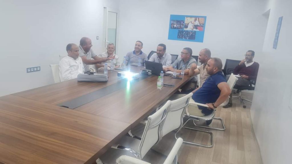 الأساتذة الجامعيين لحزب “الأحرار”  بفاس الجنوبية يناقشون برنامج عملهم السنوي