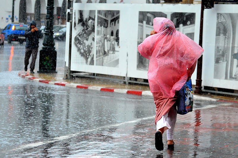 أمطار وعواصف رعدية مرتقبة بالمغرب ابتداء من اليوم
