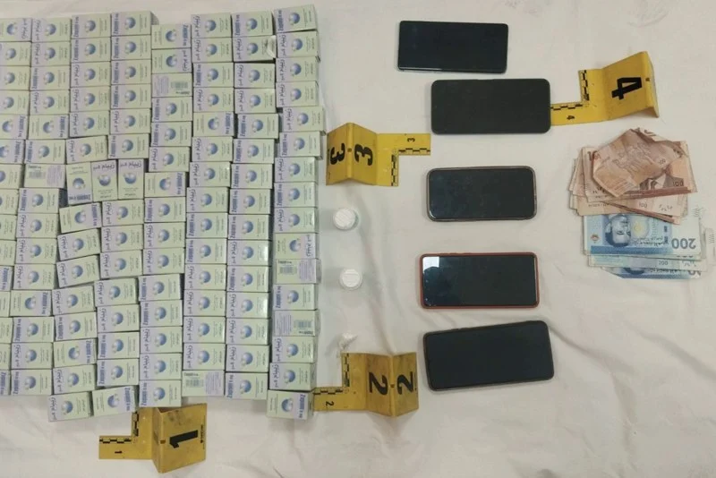 أمن طنجة يحجز 3695 قرصا طبيا مخدرا من نوع “زيبام”