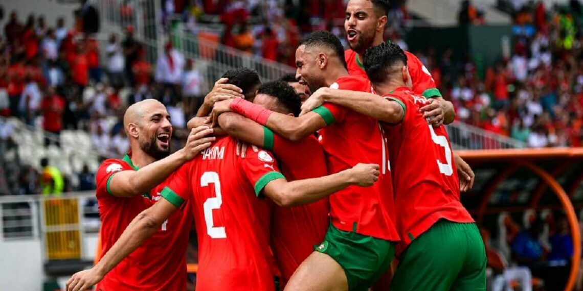 الركراكي يكشف عن لائحة المنتخب الوطني لمبارتي النيجر وتانزانيا
