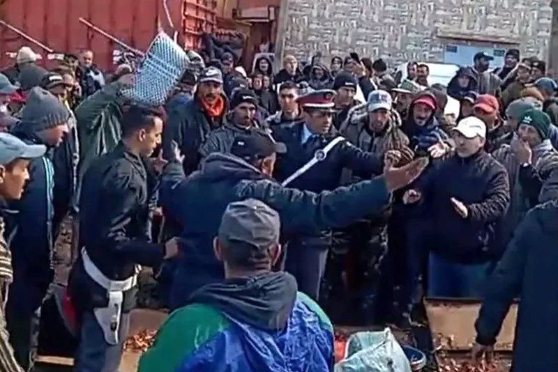 تأخير  محاكمة 7 متهمين في احتجاجات غلاء الأسعار بسوق رباط الخير
