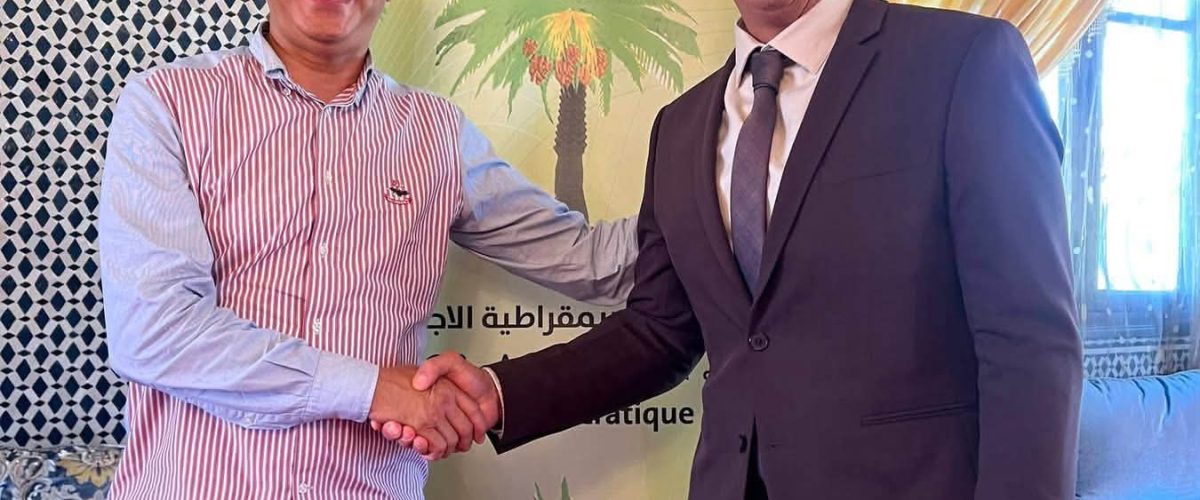 مصطفى لخصم يحسم وجهته السياسية ويلتحق ب “النخلة” لخوض تشريعيات صفرو