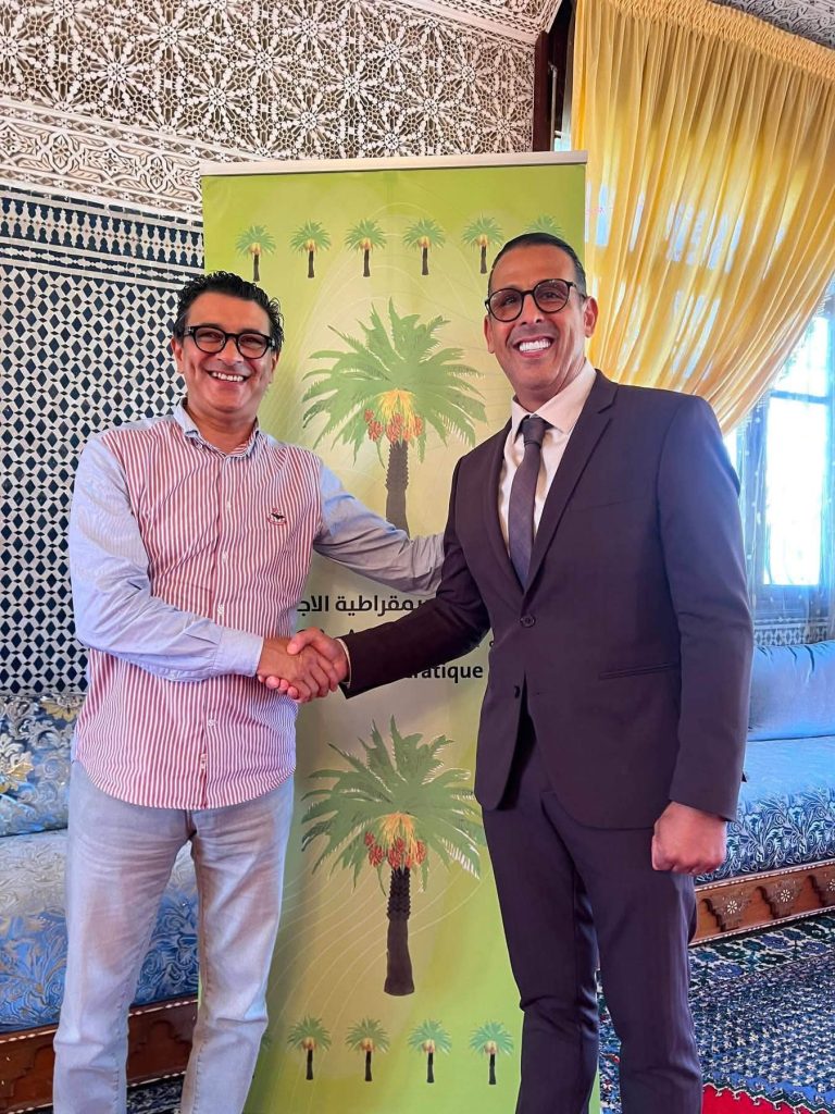 مصطفى لخصم يحسم وجهته السياسية ويلتحق ب “النخلة” لخوض تشريعيات صفرو