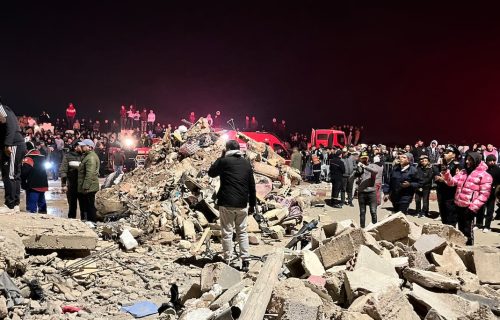 يتابع فيه رئيس مقاطعة زواغة ونائبيه..تأخير ملف انهيار عمارتي حي المسيرة