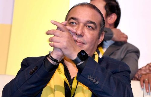 النيابة العامة تأمر بفتح تحقيق مع أوزين بسبب التجسس على الهواتف