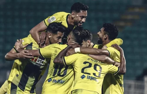 المغرب الفاسي يعلن رحيل زكرياء حمادي وكيفين يامغا