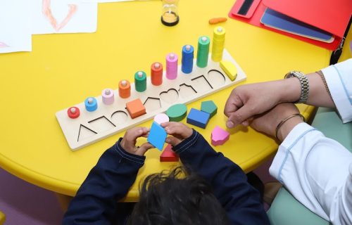 جمعية مرآة للأطفال التوحديين بفاس تخرج عن صمتها بشأن تكاليف الخدمات المقدمة